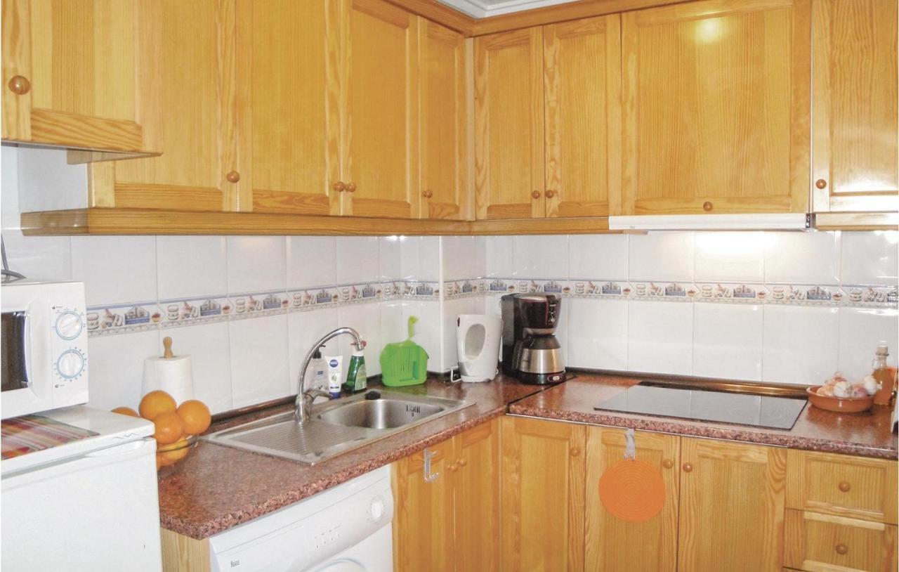 2 Bedroom Cozy Apartment In Torrevieja Exterior photo